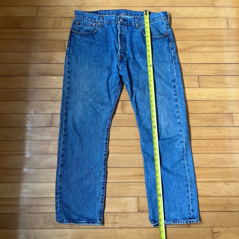 Levis 501 Jeans Mens W38 L30 Blue Straight Leg Button Fly Denim XX - Picture 6 of 7